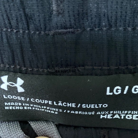 Under Armour Men’s Joggers Pants Loose Size Large New Condition Gray w/Heat Gear - Picture 10 of 17